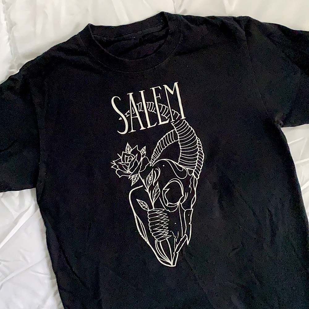 Salem Tee